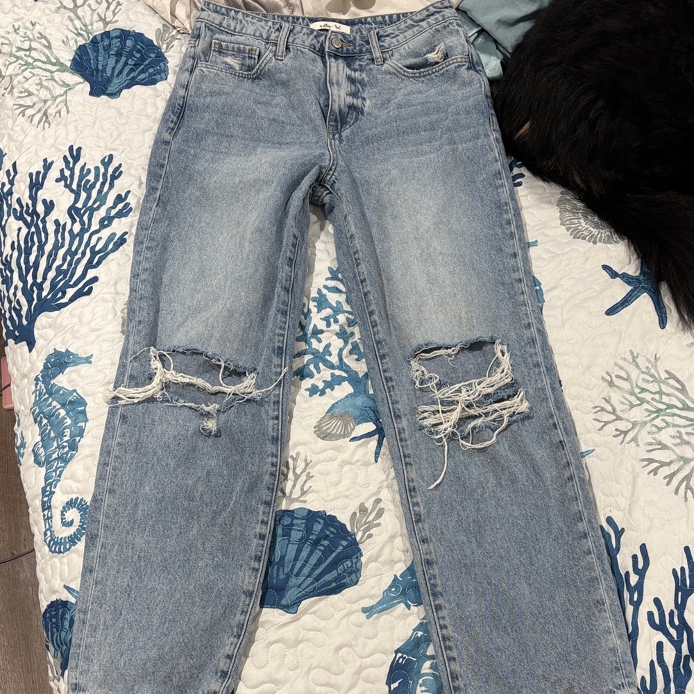 Distressed Light Blue Women's Jeans